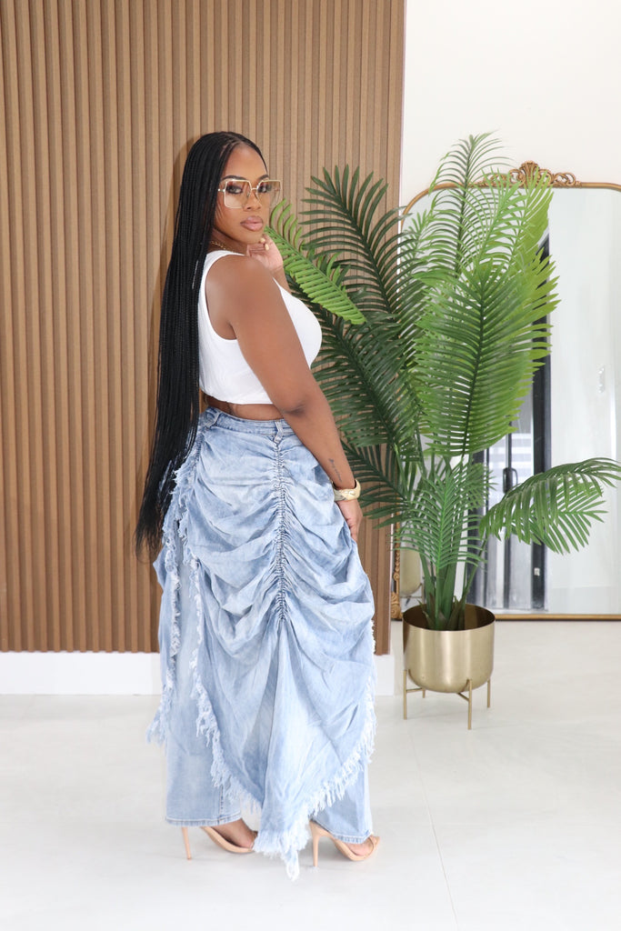 The “I am the Drama” Jeans Pre-order 4/30 – Chique Me